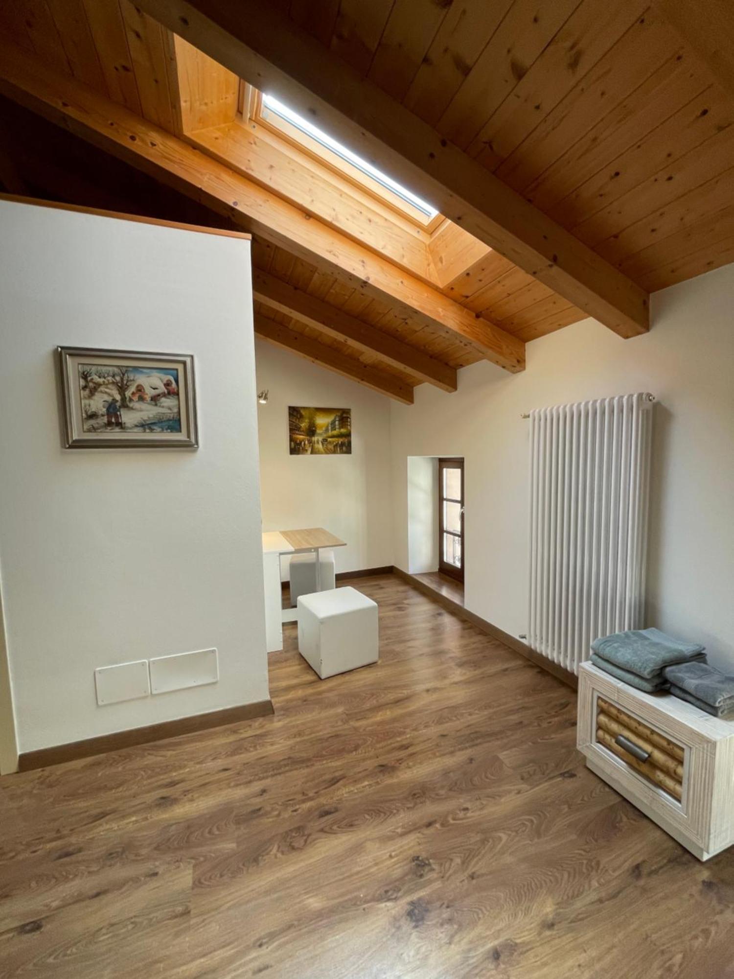 Casa Ramona Βίλα Μαλτσεζίνε Εξωτερικό φωτογραφία
