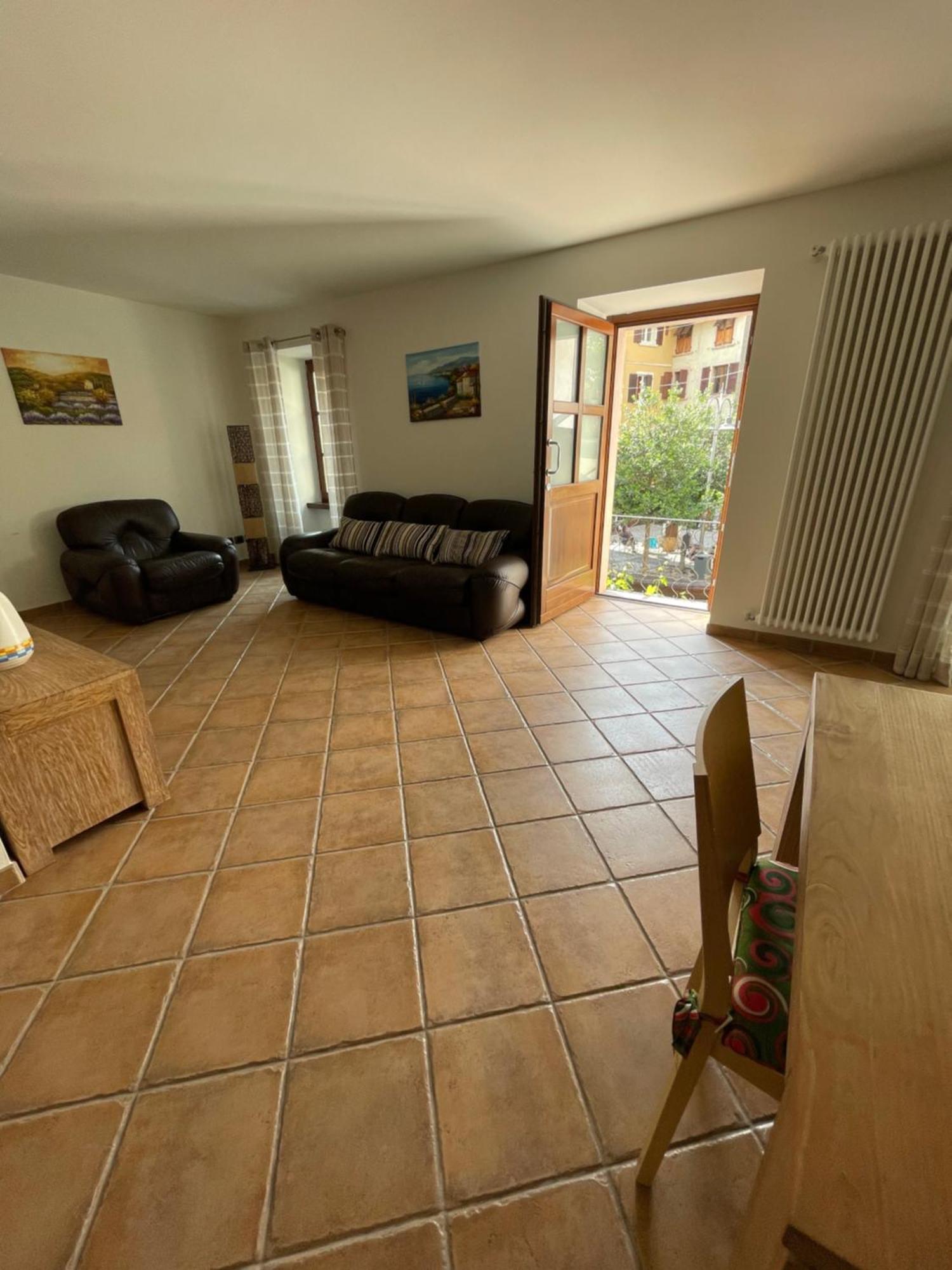 Casa Ramona Βίλα Μαλτσεζίνε Εξωτερικό φωτογραφία
